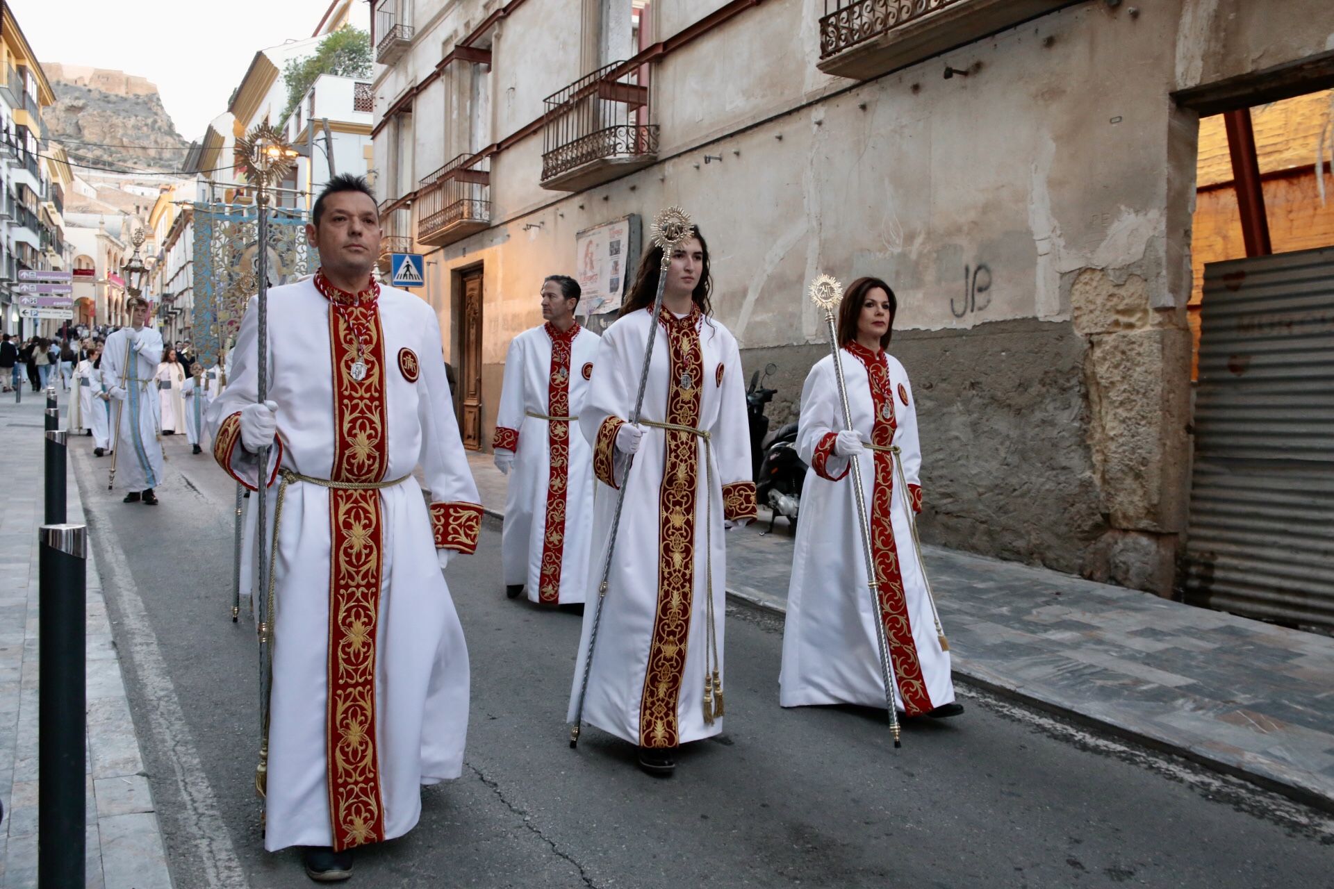 Las mejores fotos de la Peregrinación y los cortejos religiosos de la Santa Misa en Lorca