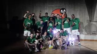 Así ha reaccionado la plantilla del Unicaja al ver en primicia el documental de la Copa