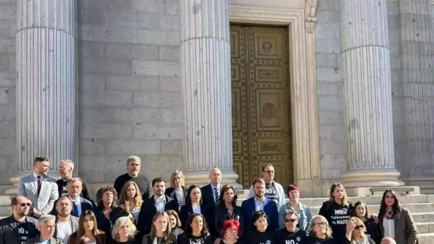 Víctimas de la dana firman la creación de la Plataforma Red Estatal de Apoyo "No olvidar la dana"
