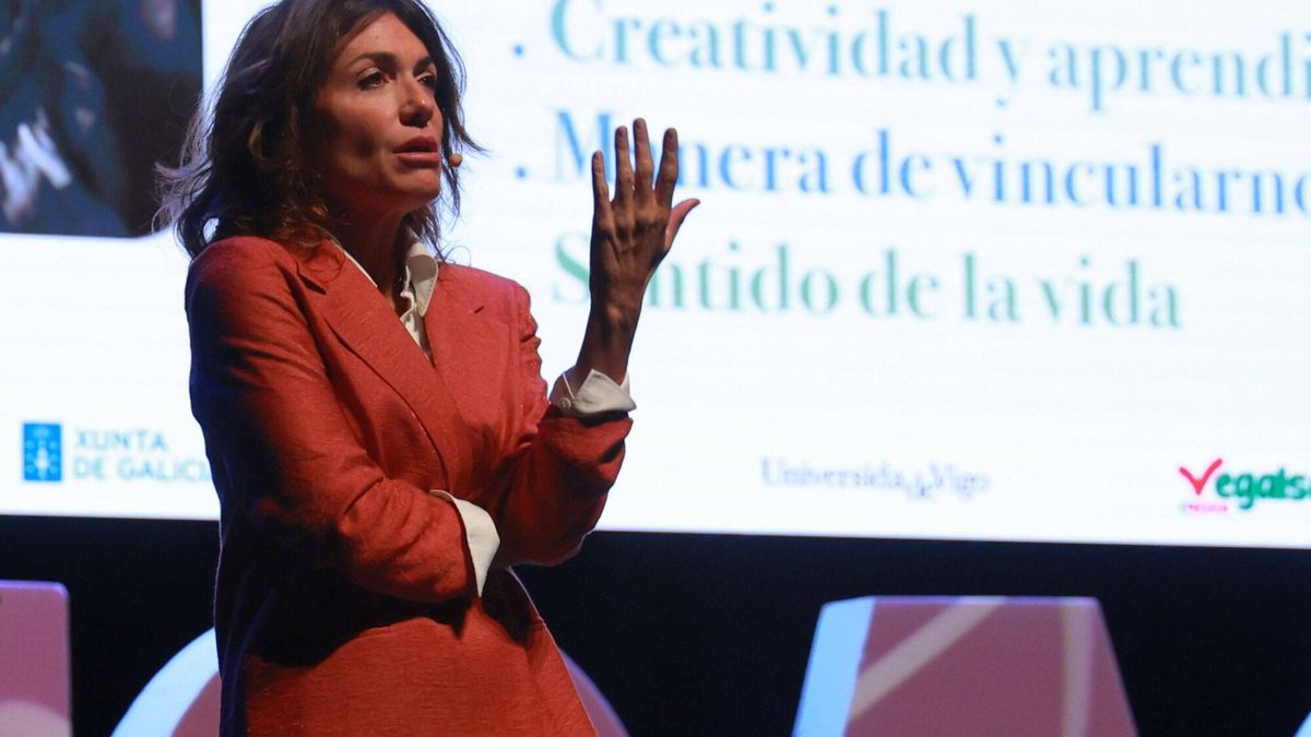 María Velasco, psiquiatra y divulgadora: "A los niños hay que ayudarles a crecer, no lo hacen solos"