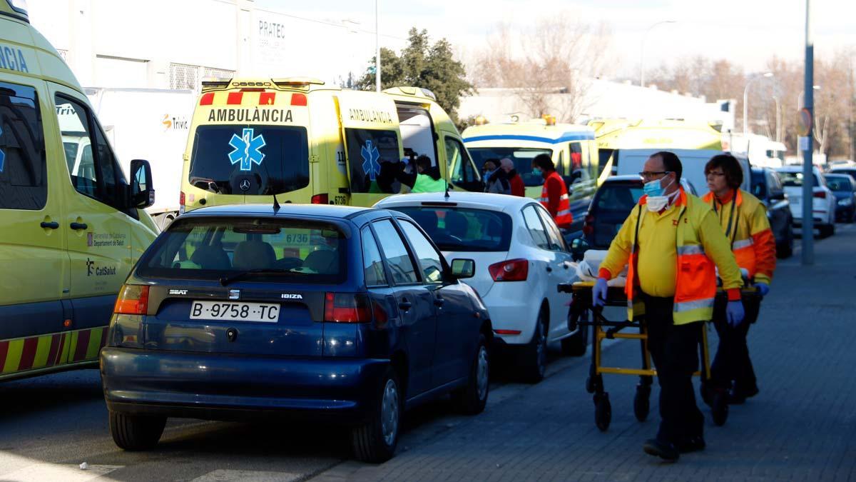 40 afectados por una nube de gases irritantes en un matadero en Santa Eugènia de Berga (Osona)