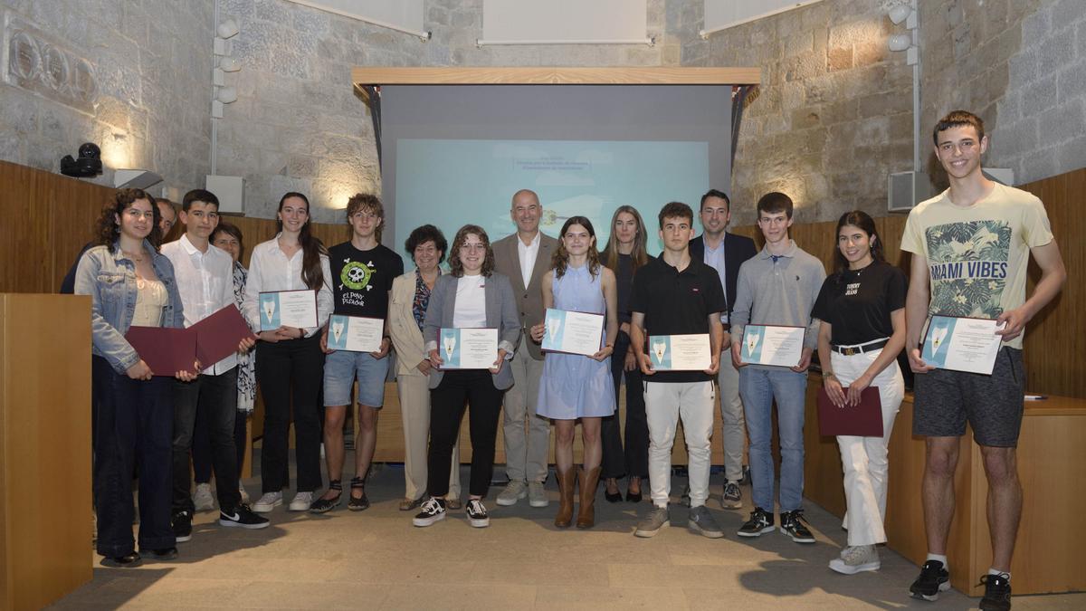 El Consell Social de la UdG premia onze treballs de recerca de batxillerat.