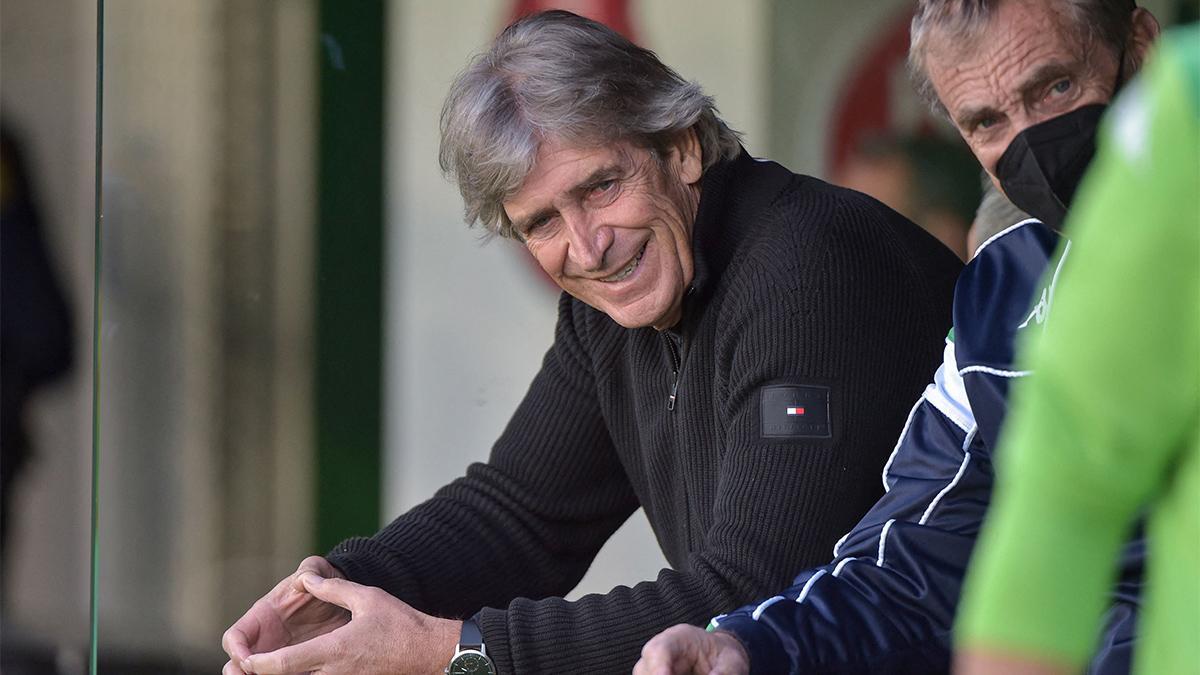 Pellegrini, contento por la victoria, pero amargado por el daño al fútbol