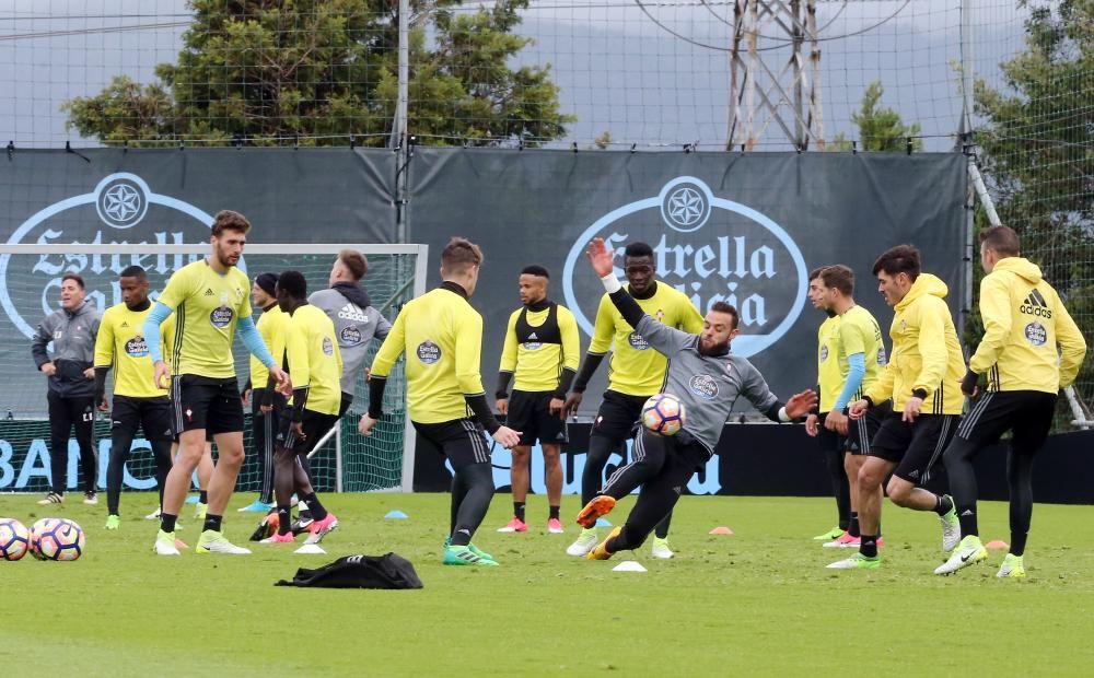 El equipo celeste prepara a contrarreloj el partido del domingo en Mendizorroza ante el Alavés