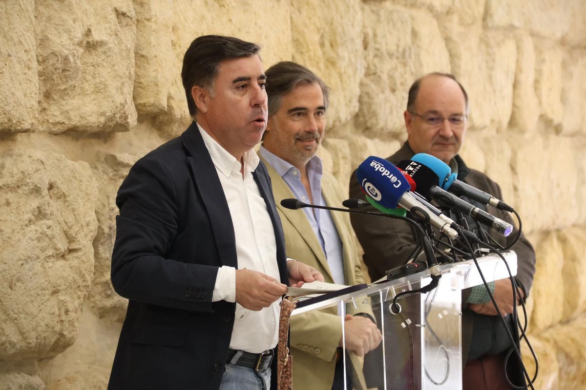 Miguel Ruiz, delegado de infraestructura, esta mañana en rueda de prensa en el Ayuntamiento.