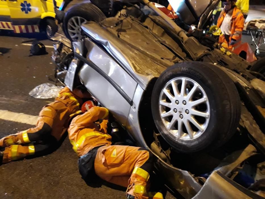 Un accidente corta el tráfico en la A-3 a la altura de Riba-roja