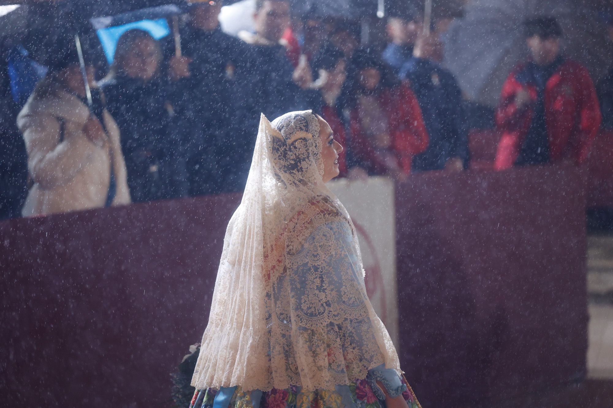 Falleras Mayores en la Ofrenda 2025. Día 18 (2/3)