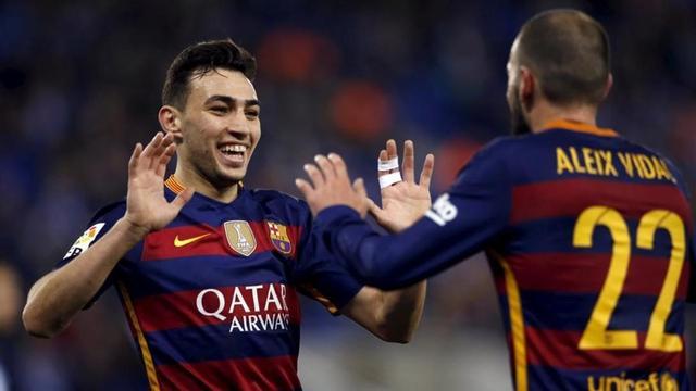 El delantero del Barcelona, Munir, celebra un gol contra el Espanyol durante la temporada pasada.