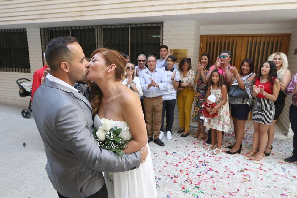 Galería gráfica: Las últimas bodas de los viejos juzgados de 12 de Octubre.