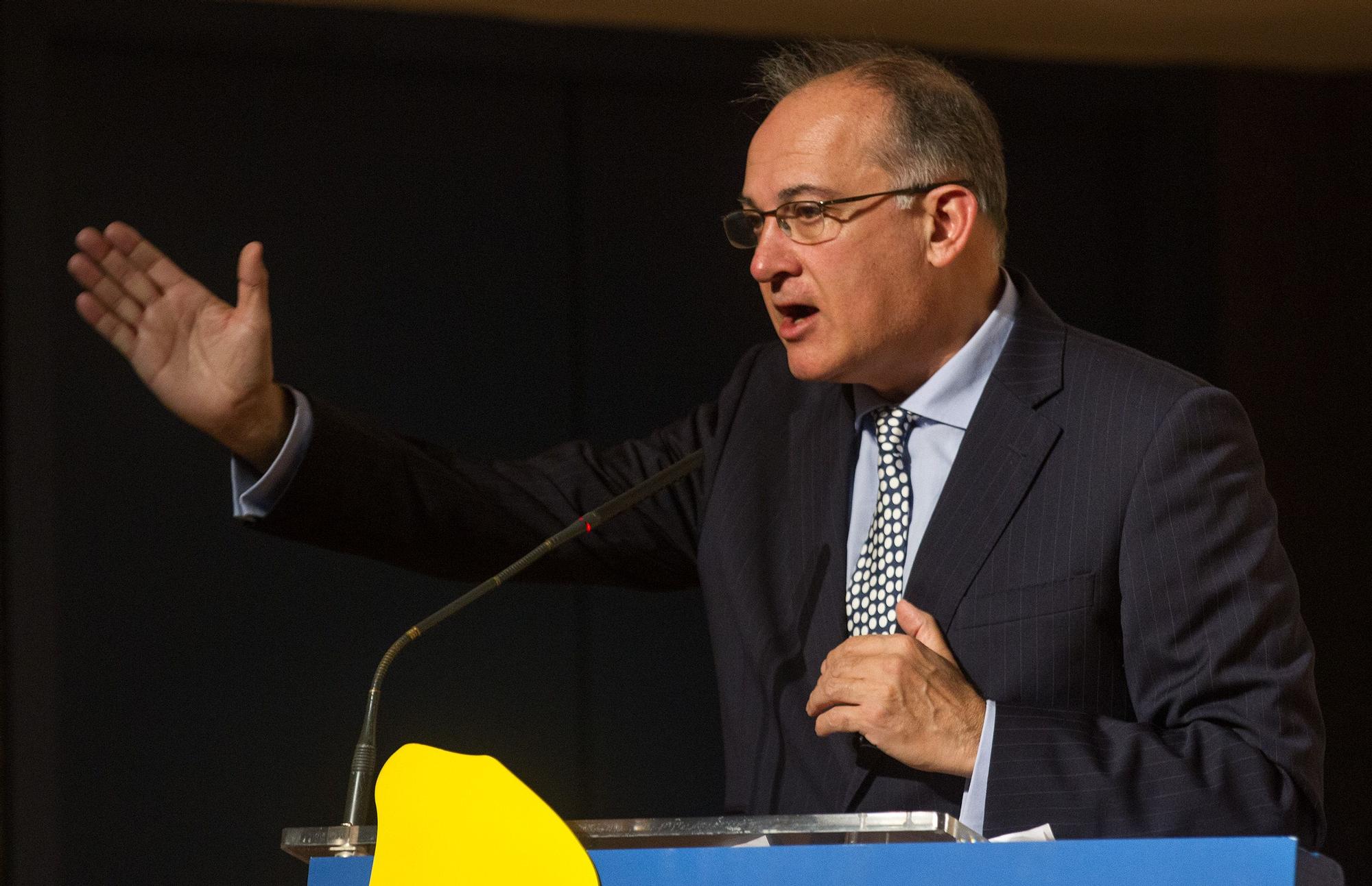 Joan Calabuig en el Foro +Europa: «El turismo y los sectores tradicionales tendrán el apoyo de los fondos europeos»