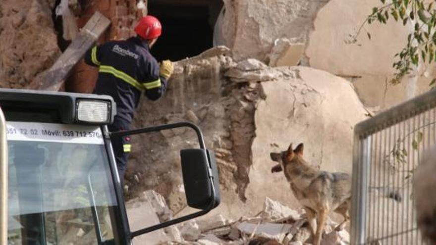 Muere una mujer en un derrumbe en Alcoy.