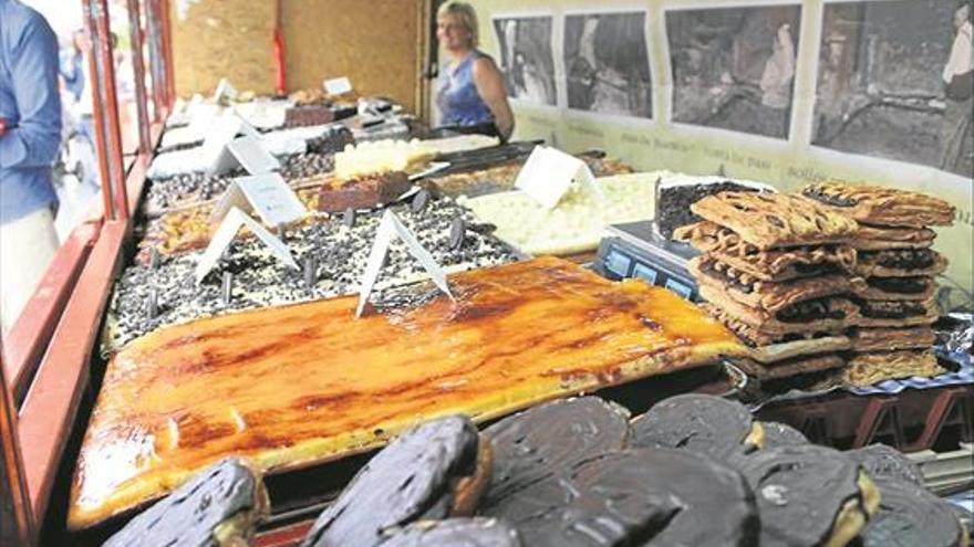 El chocolate endulza la plaza de España de Mérida