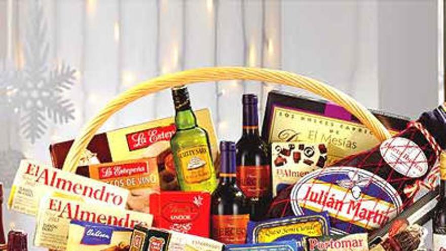 La cesta de Navidad de Inditex: sin jamón pero con alcohol en abundancia -  Faro de Vigo