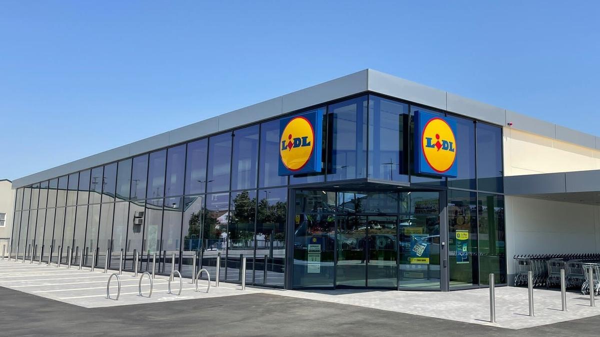 Desde 2001, la expansión de Lidl en las Islas Baleares ha sido constante, hasta alcanzar las 31 tiendas con las que cuenta actualmente.