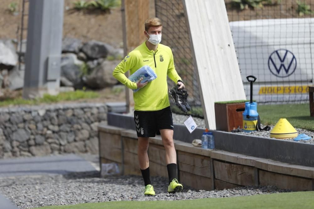 Primer entrenamiento de la UD Las Palmas en su fas