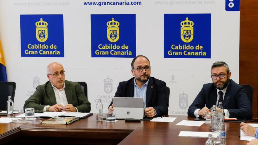 Reunión entre el Gobierno de Canarias y el Cabildo.