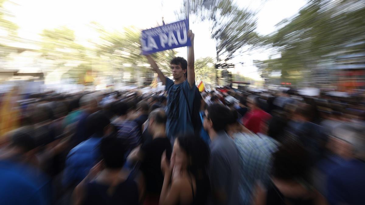 jjubierre39813627 gra237  barcelona  26 08 2017   manifestaci n contra los ate170826190558