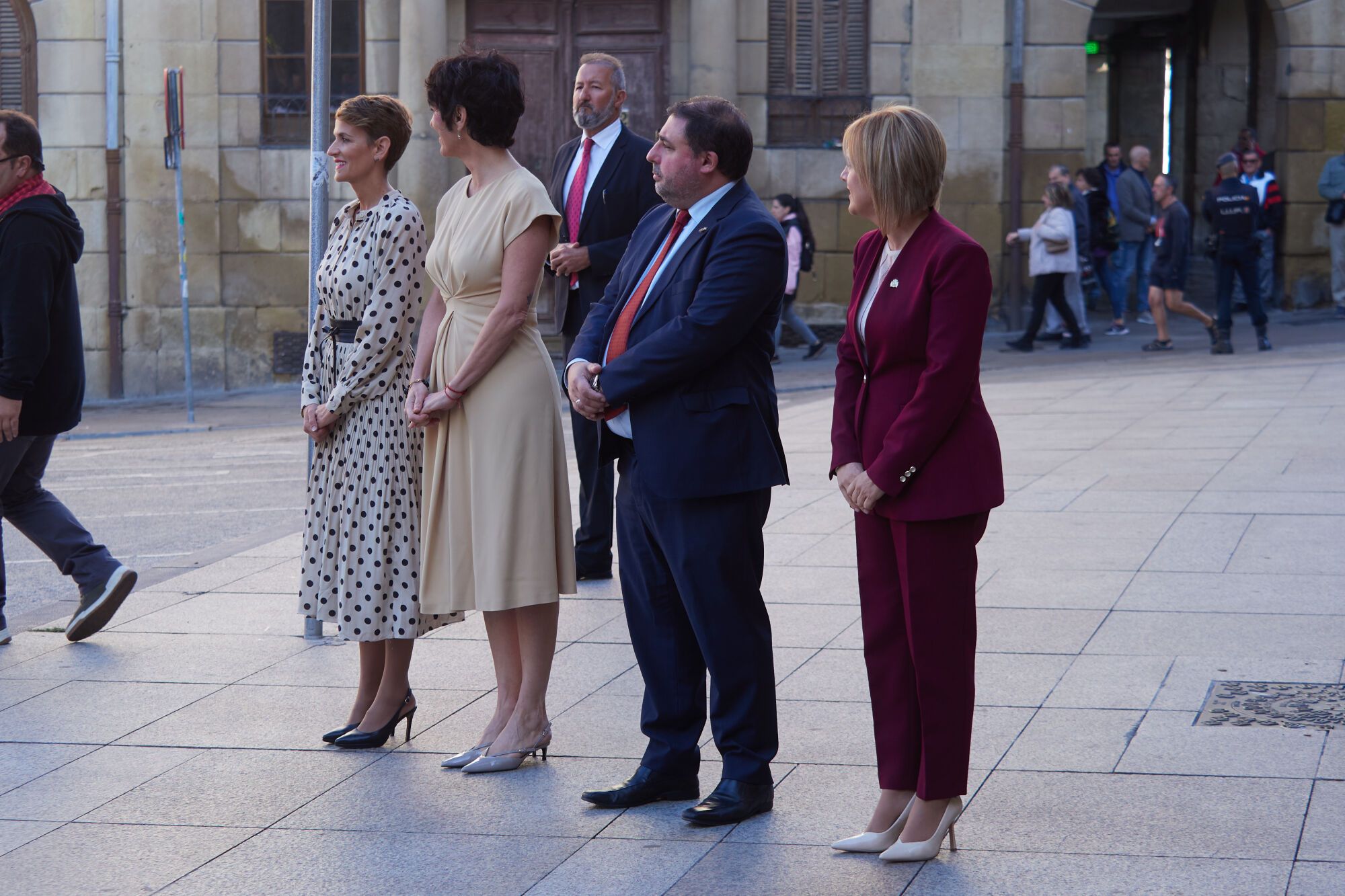 EN IMÁGENES: Leonor se da un baño de multitudes en su estreno como Princesa de Viana