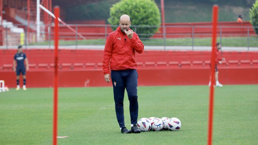 Miguel Ángel Ramírez: “El Espanyol puede tener un poco más de presión… Tienen que estar en Primera División”