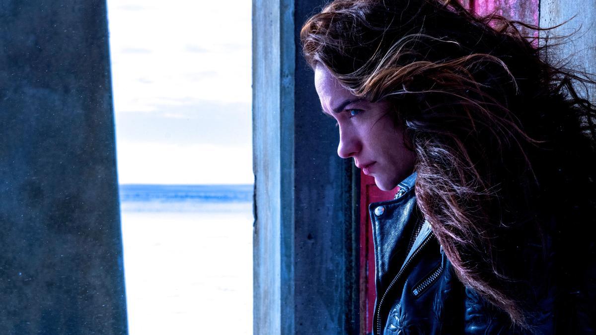 La protagonista de Wynonna Earp, Melanie Scrofano