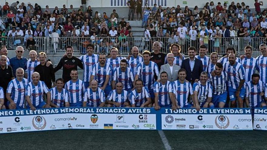Leyendas El I Trofeo Ignacio Avilés recuerda a los que ya no están y reúne a la historia viva del CF Gandia