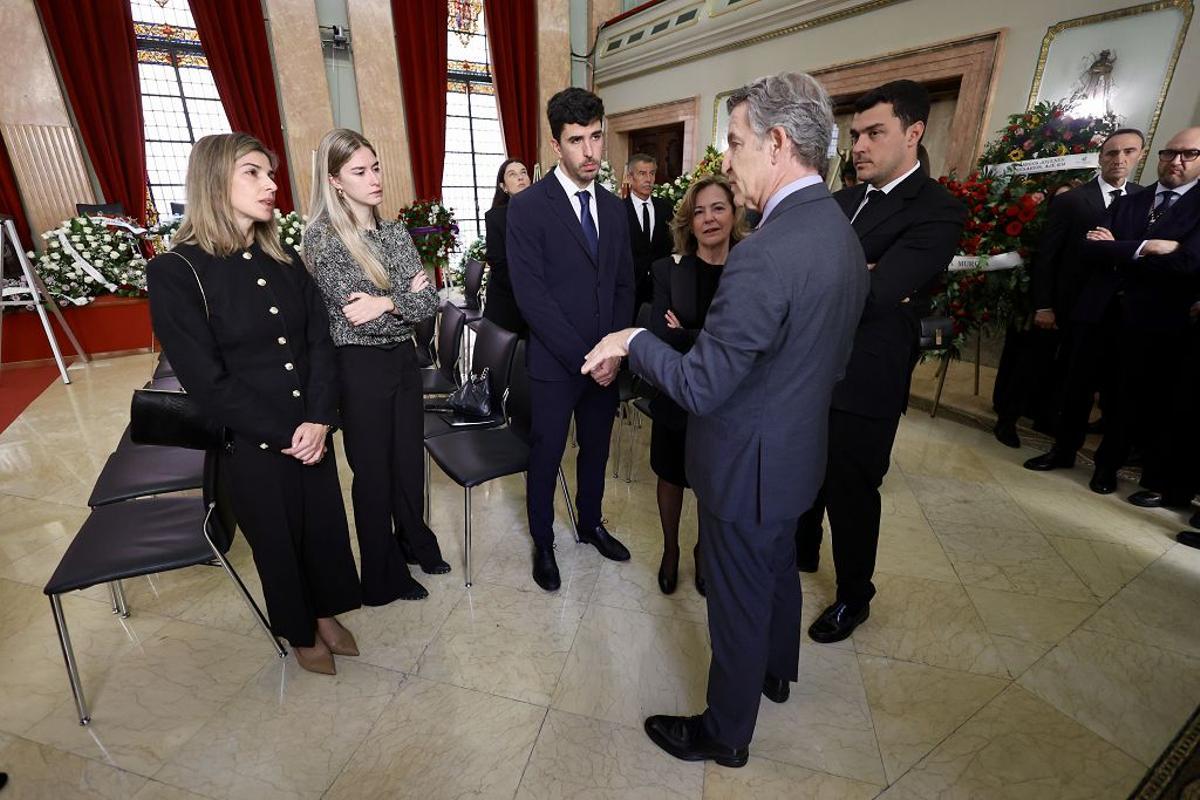 Las imágenes del entierro de José Ballesta en Murcia