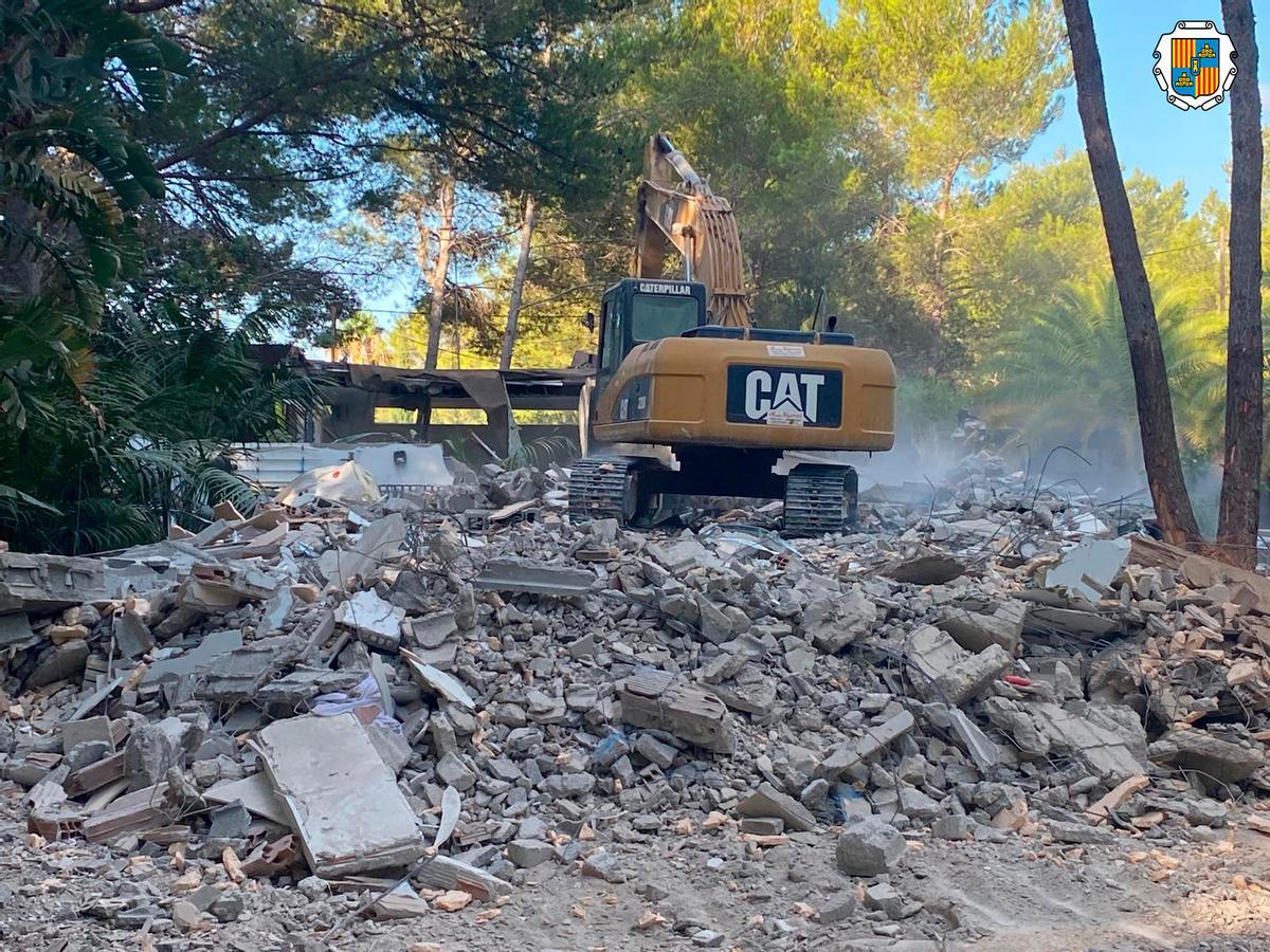 El TSJB confirma la demolición de las obras ilegales en Casa Lola y condena a la dueña a pagar casi medio millón de euros