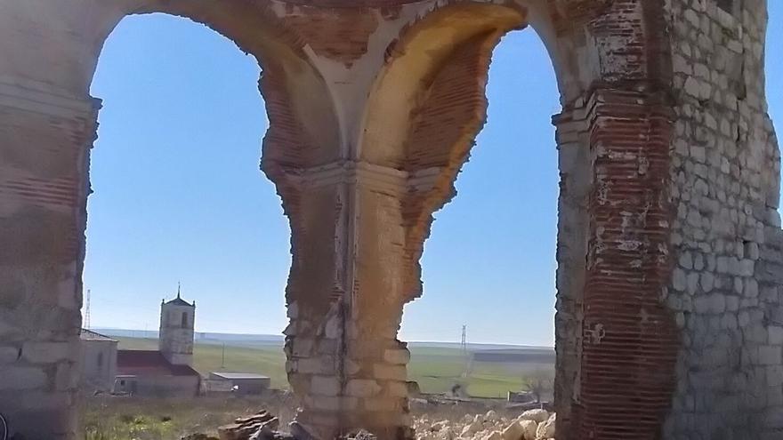 Las ruinas de esta iglesia zamorana pasan a la Lista roja de Patrimonio