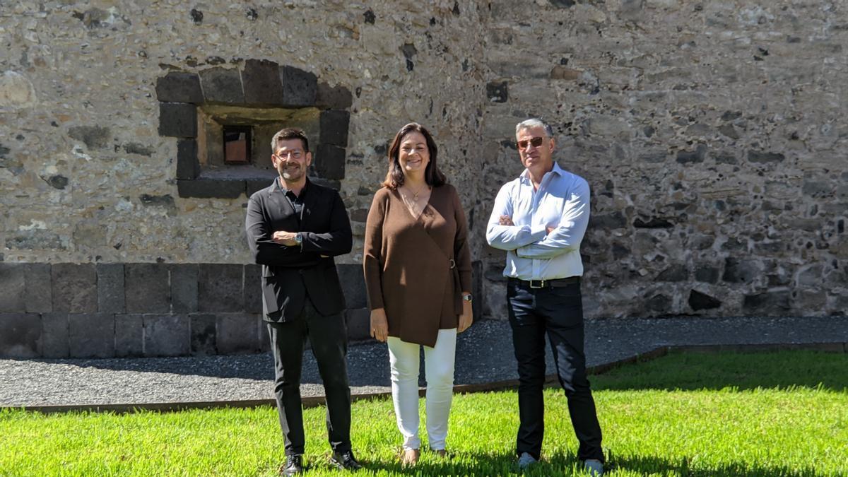 De izquierda a derecha, Jesús Castaño, Elsa Gutiérrez y José Manuel Fleitas.