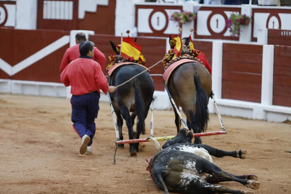 Segunda corrida de toros en El Bibio