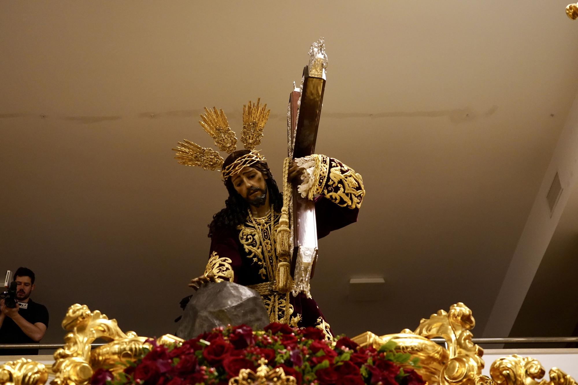La previsión de lluvia para la noche del Jueves Santo de Málaga llevó a la suspensión de la procesión de la hermandad de la Misericordia.
