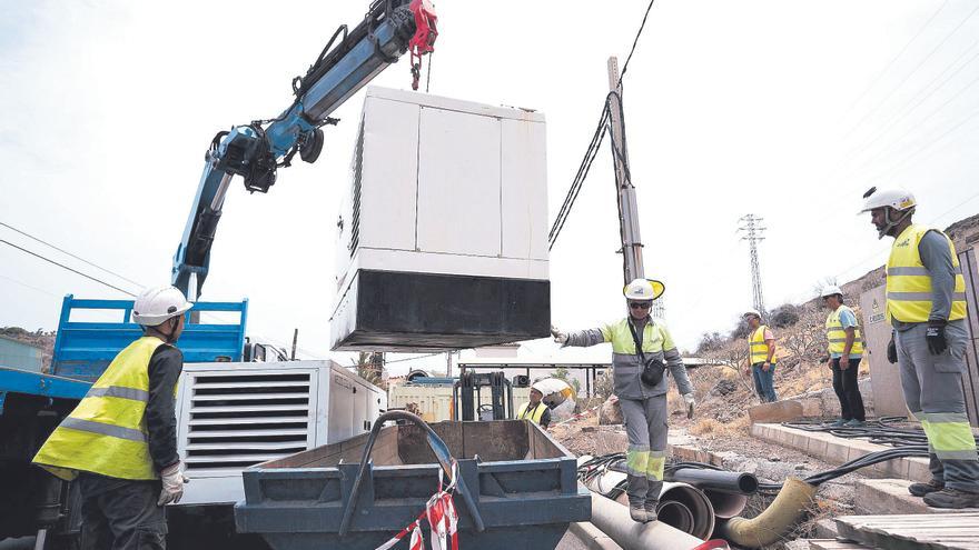 Sin suministro eléctrico más de 10.000 hogares de La Gomera