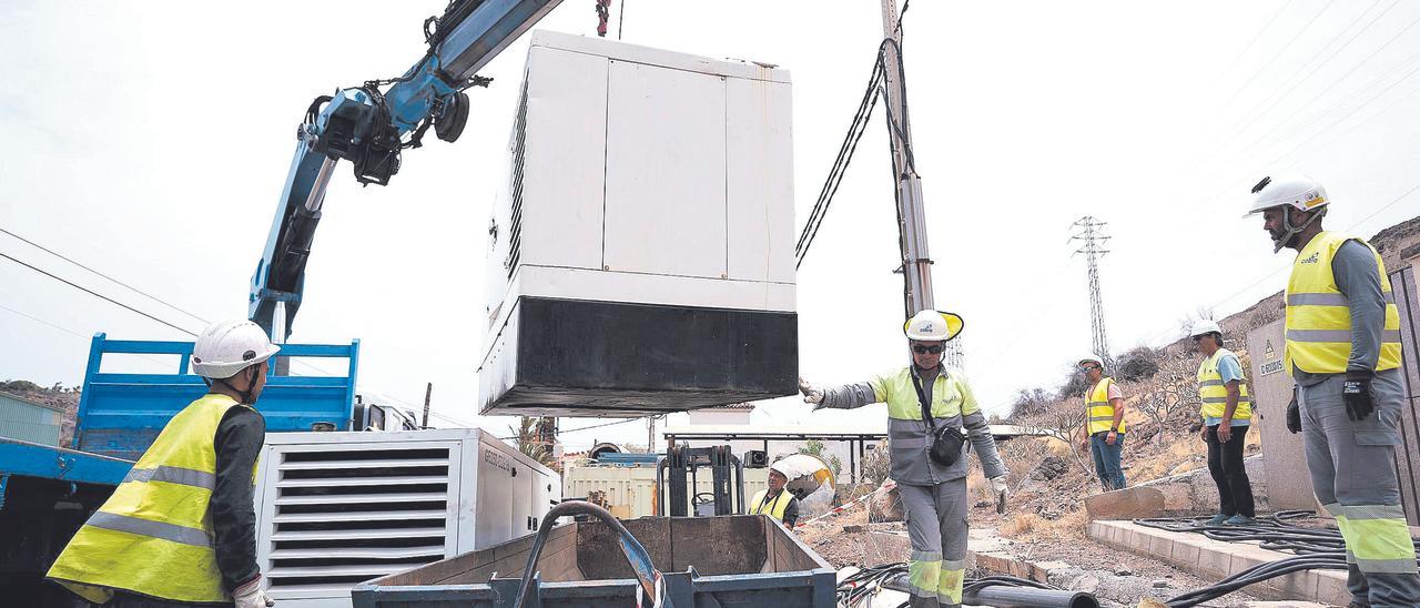 Sin suministro eléctrico más de 10.000 hogares de La Gomera