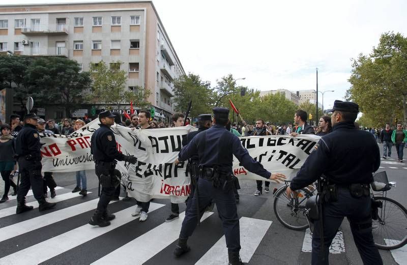 Fotogalería: Huelga educativa en Zaragoza