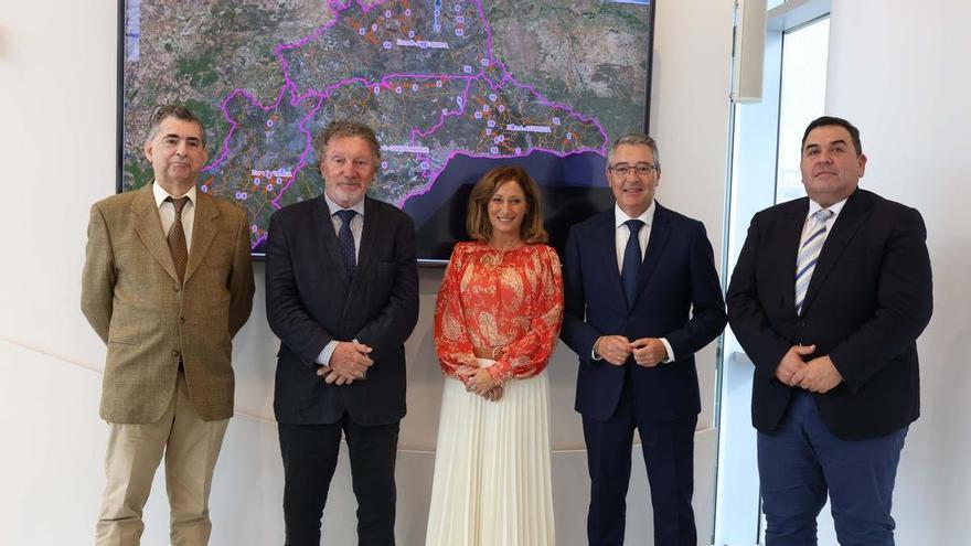 La Diputación de Málaga realizará 13 proyectos de mejoras de carreteras entre municipios