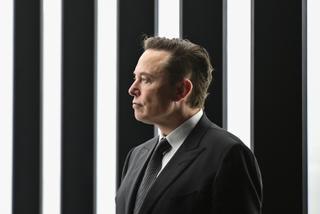 Elon Musk califica como "moralmente incorrecto" el teletrabajo