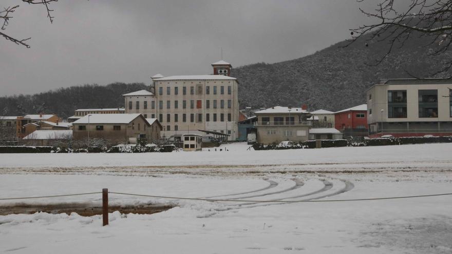 La neu enfarina diversos municipis de la Garrotxa, el Ripollès i la Selva interior