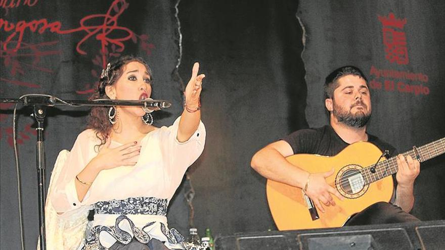 Excelente recital de la cantaora granaína Ana Mochón y Daniel Valseca