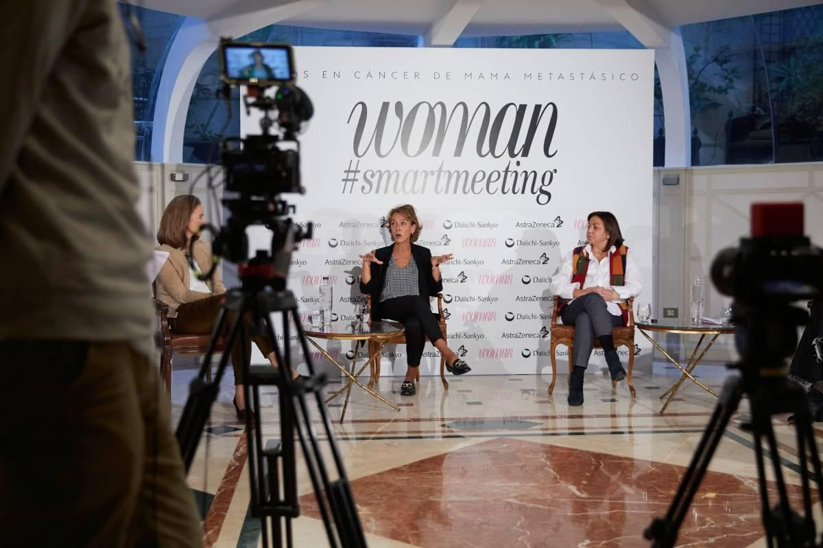 La doctora Eva Ciruelos en el evento Woman Los retos en cáncer de mama metastásico