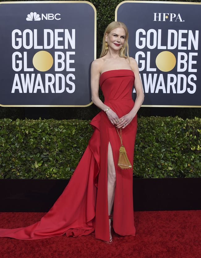 Nicole Kidman de Versace en los Globos de Oro 2020
