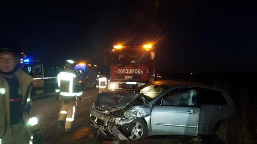 Dos conductores heridos en un nuevo accidente en la carretera de Olivenza