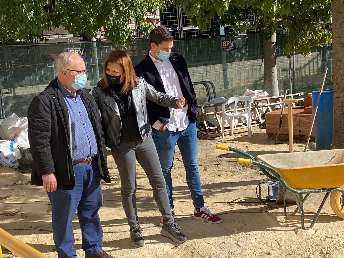 Visita de Pilar Bernabé a las obras en Benimàmet