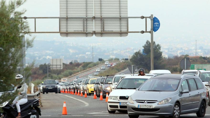 Tráfico a la entrada del PTA durante una prueba piloto.