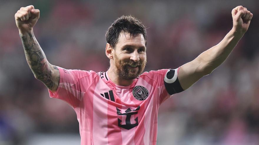 Hoyos, tras el póker de Messi: «Se agotan las palabras»