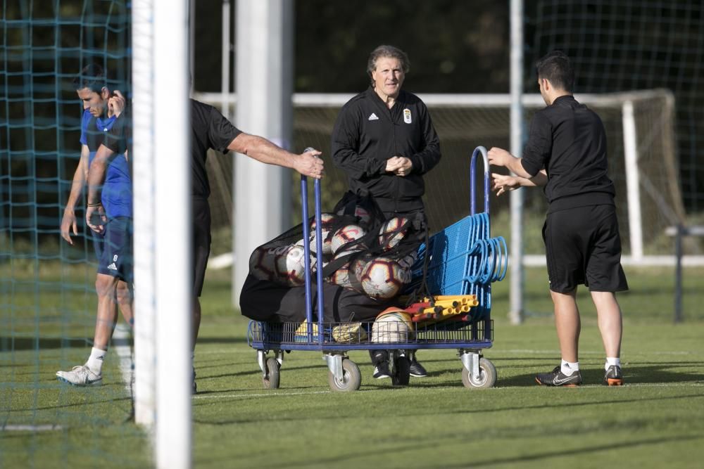 Primer día de Egea en el Oviedo tras su vuelta.