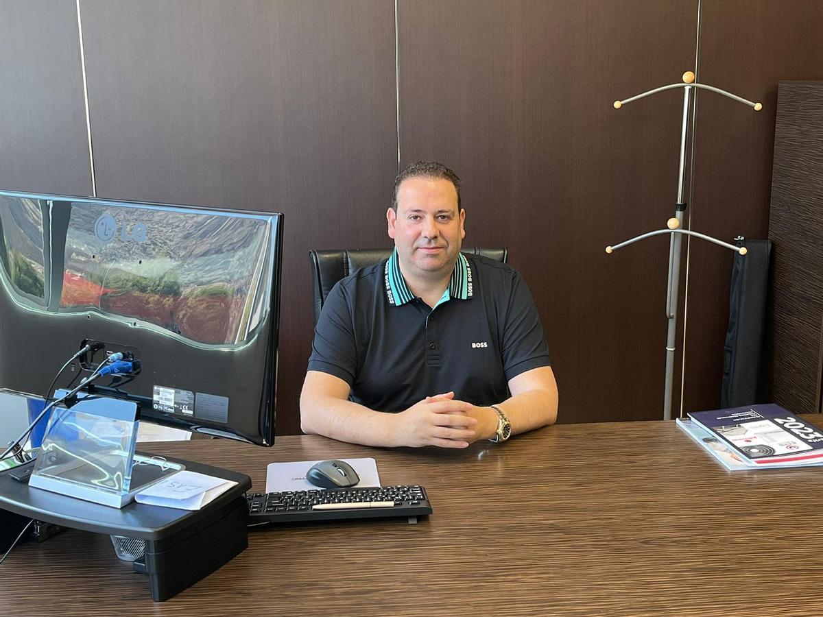 Eloy Moreno, presidente del Orihuela CF, ha logrado el ascenso en su primera temporada al frente del club