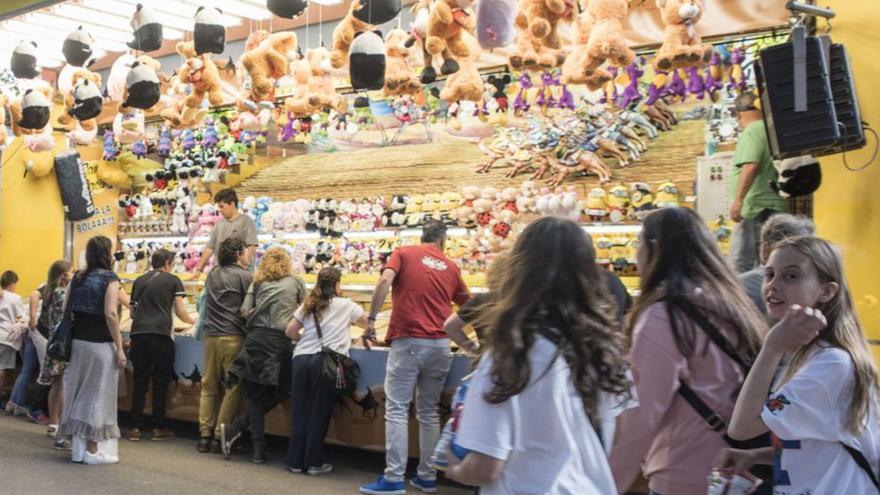 Manresa viu el primer dia de la Fira de l’Ascensió amb molt públic i menys vendes