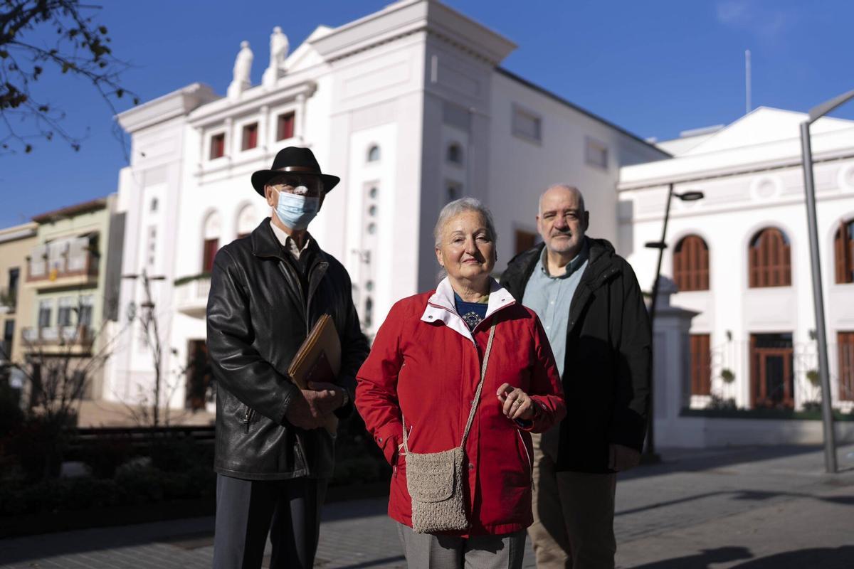 «Tinc ganes de tornar a ballar aquí»: alegria veïnal a Rubí al reobrir el popular Casino després d’una dècada tancat