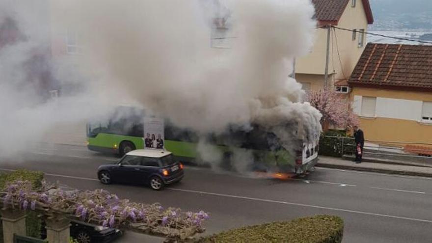 Arde un Vitrasa en Vigo