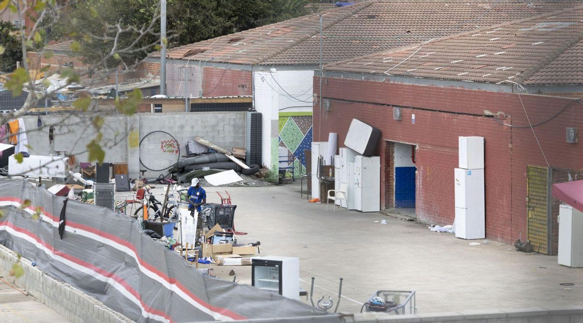 Salut afirma que va alertar Badalona  sobre l’assentament amb tuberculosi